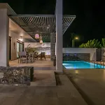 Maro Luxury Villa