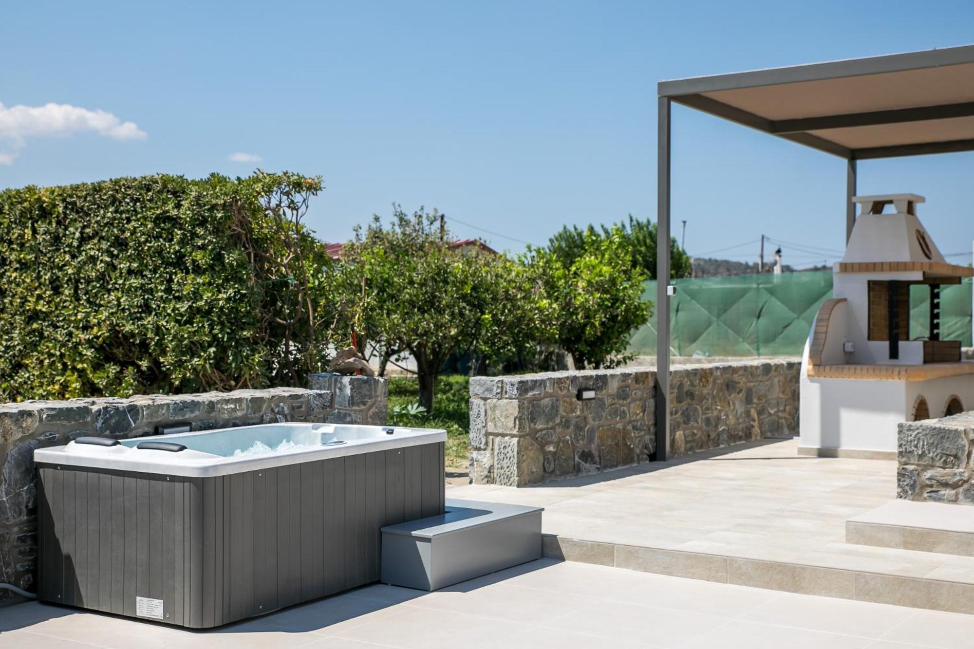 Maro Luxury Villa